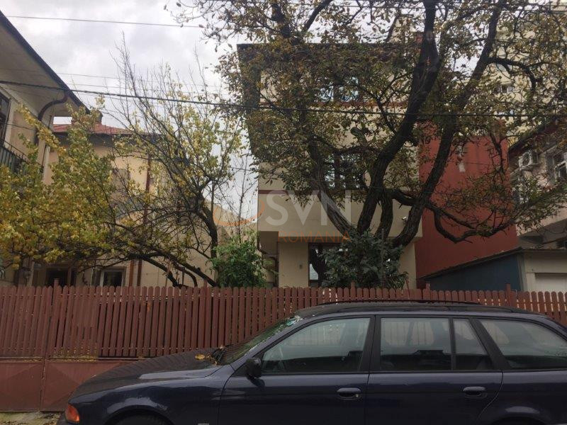 Casa, 5 camere Bucuresti/Banu Manta