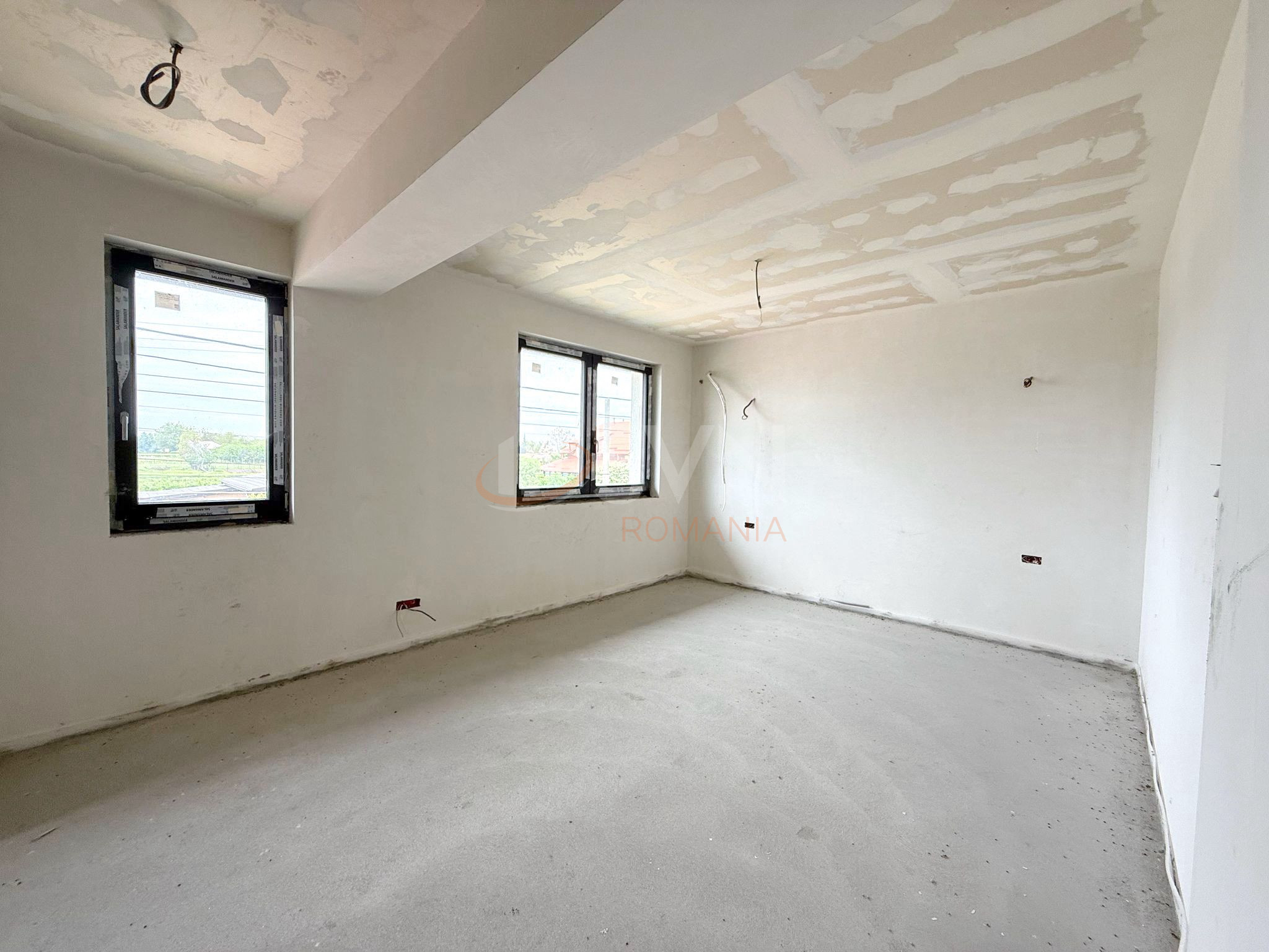 Casa, 5 camere Dambovita/Centru