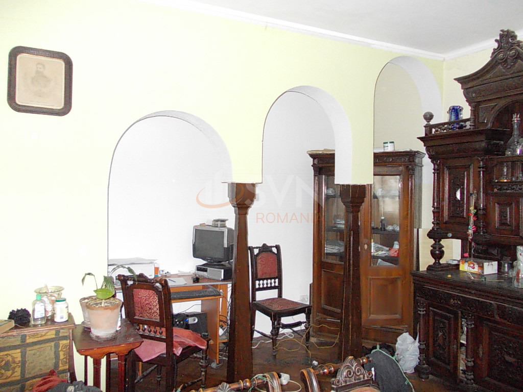 Casa, 5 camere Bucuresti/Calea Calarasilor