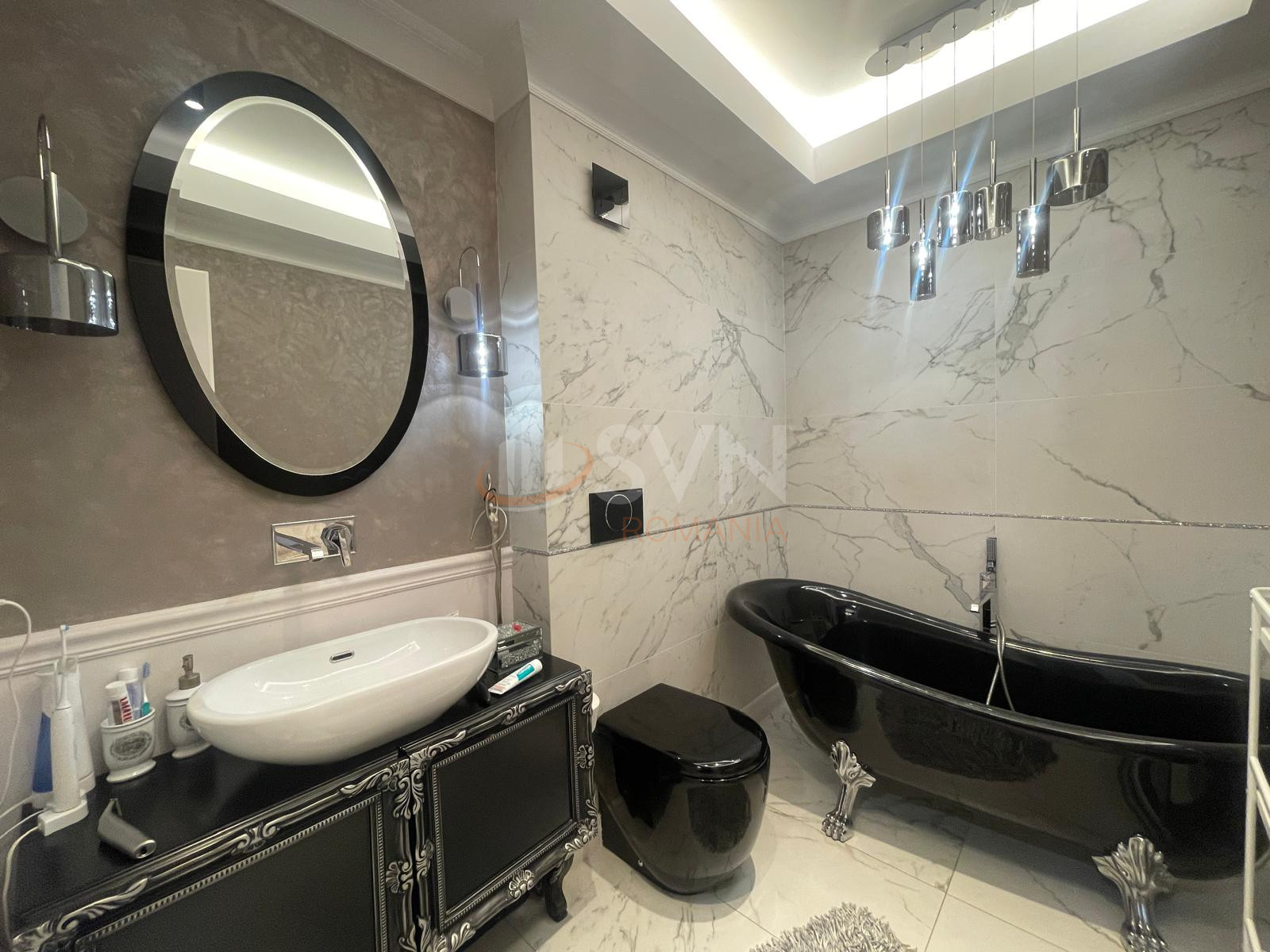 Casa, 5 camere Bucuresti/Lacul Tei