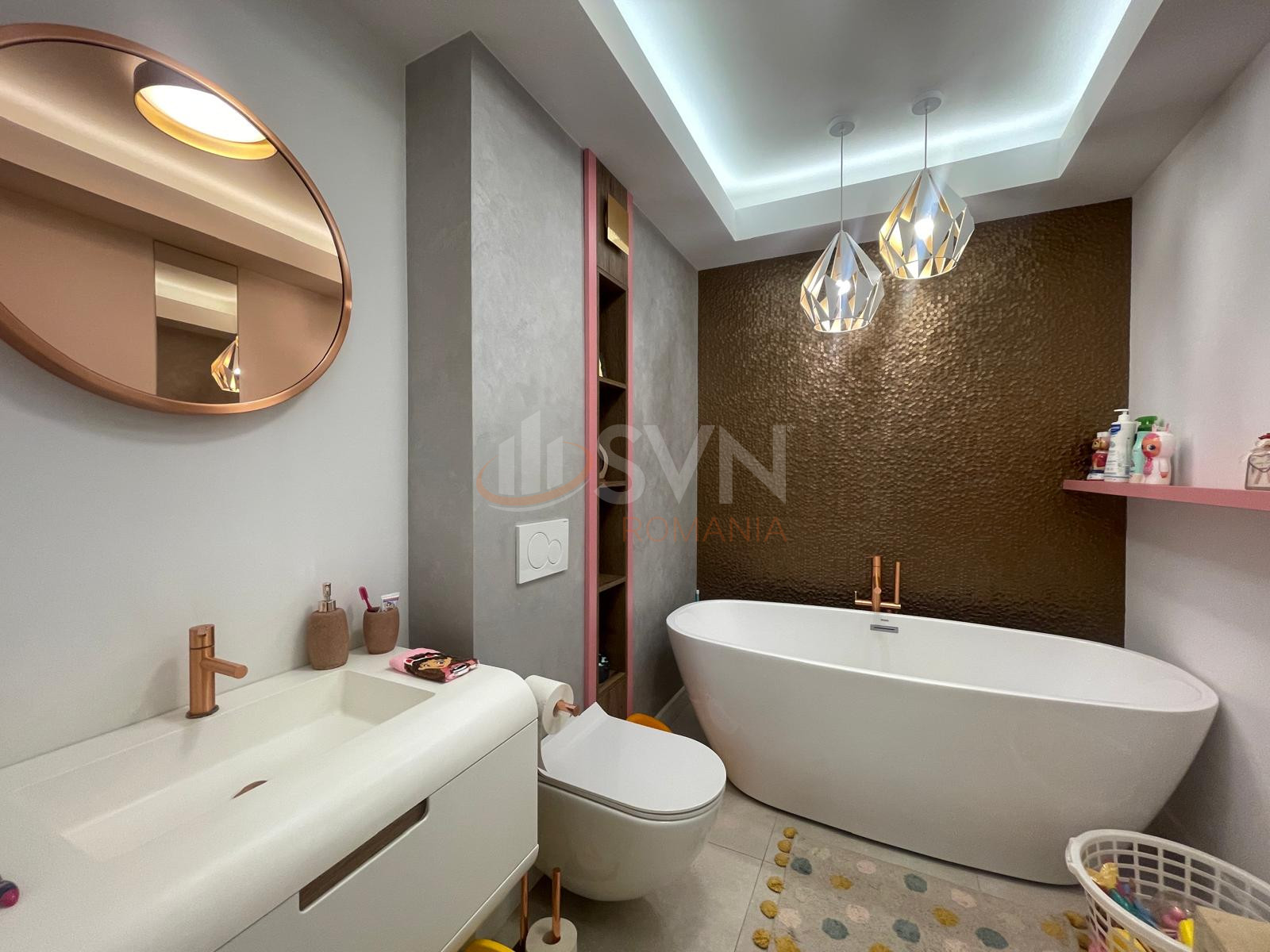 Casa, 5 camere Bucuresti/Lacul Tei