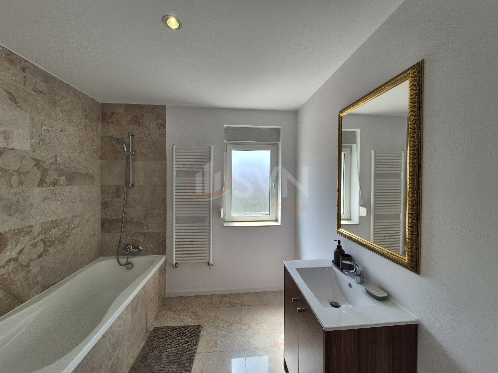 Casa, 5 camere Bucuresti/Pipera