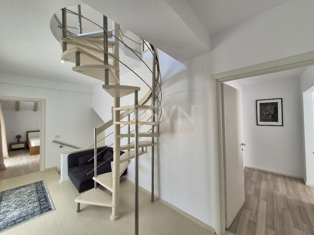 Casa, 5 camere Bucuresti/Pipera