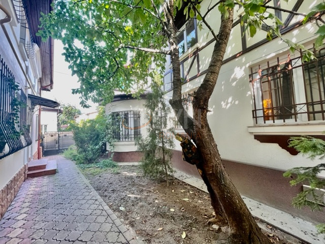 Casa, 5 camere Bucuresti/Cismigiu