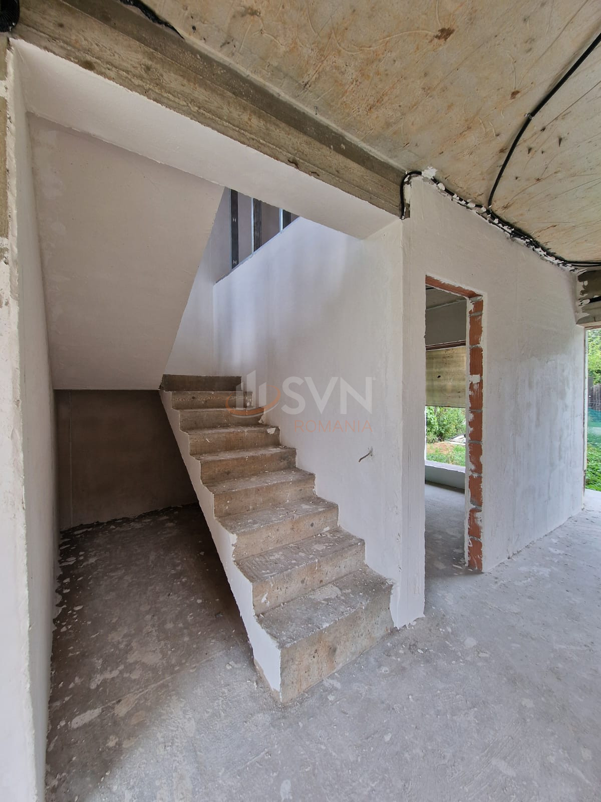 Casa, 5 camere Dambovita/Centru