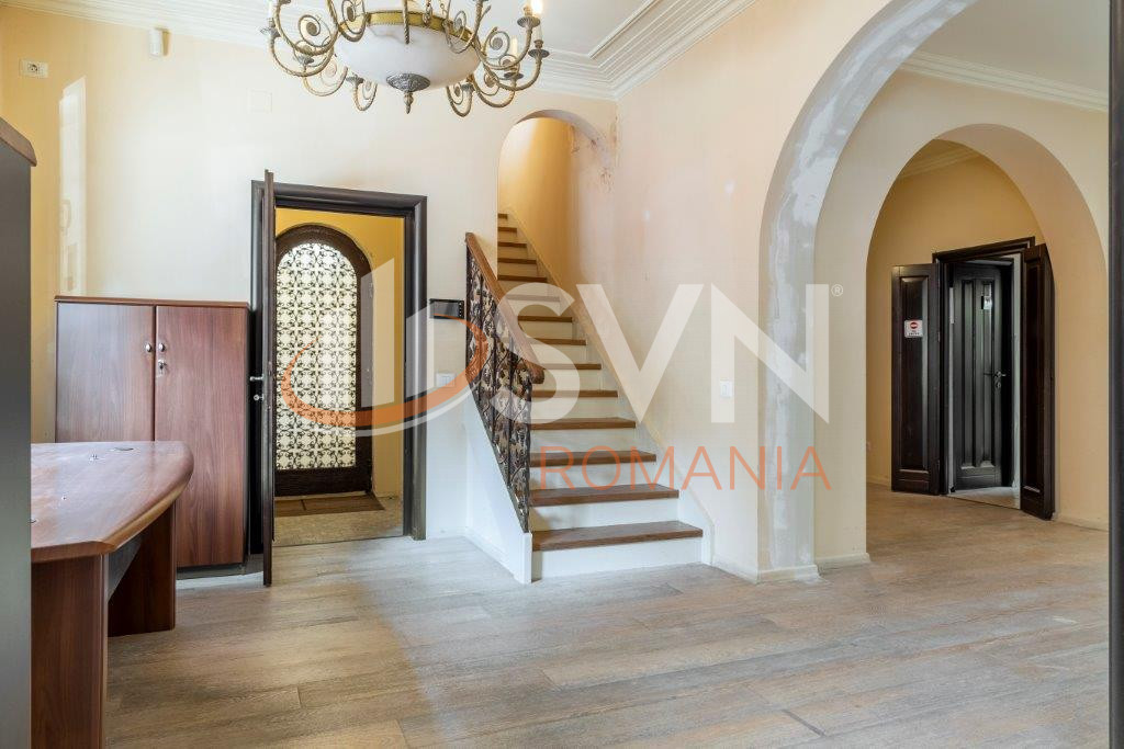 Casa, 5 camere Bucuresti/Unirii (s3)
