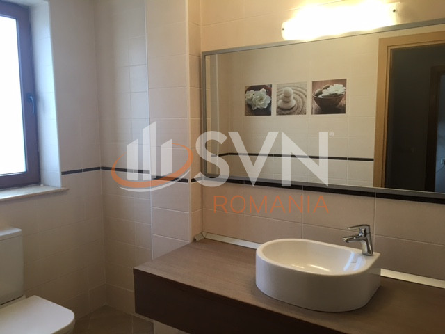 Casa, 5 camere Bucuresti/Iancu Nicolae