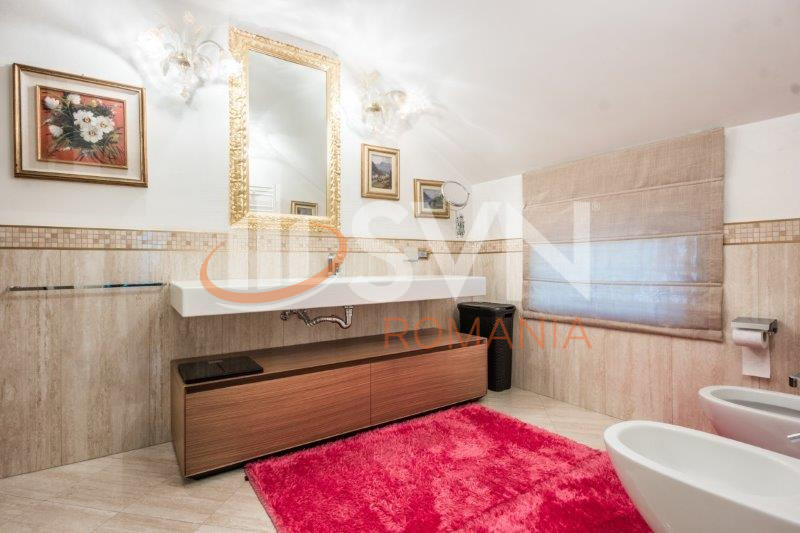 Casa, 5 camere Prahova/Centru