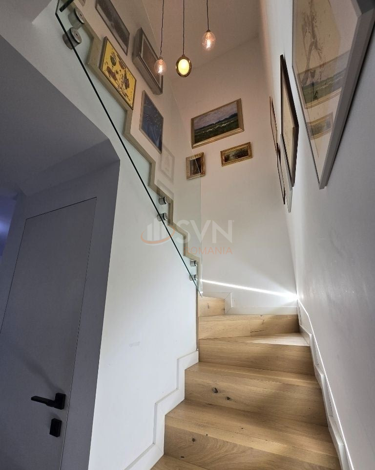 Casa, 5 camere Bucuresti/Dacia