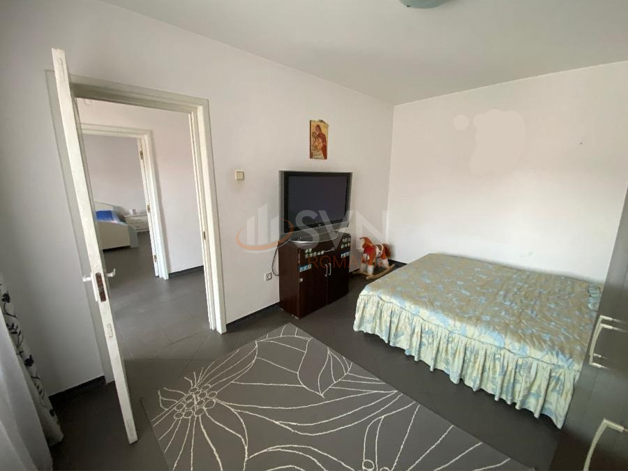 Casa, 5 camere Bucuresti/Crangasi