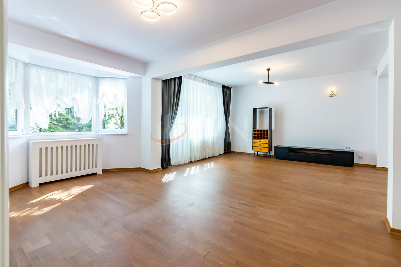 Casa, 5 camere Bucuresti/Pipera