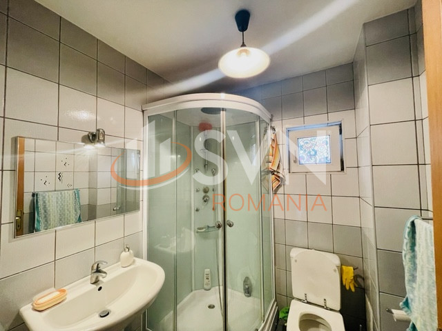 Casa, 5 camere Bucuresti/Vatra Luminoasa