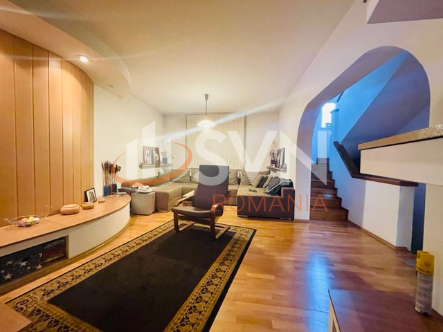 Casa, 5 camere Bucuresti/Vatra Luminoasa