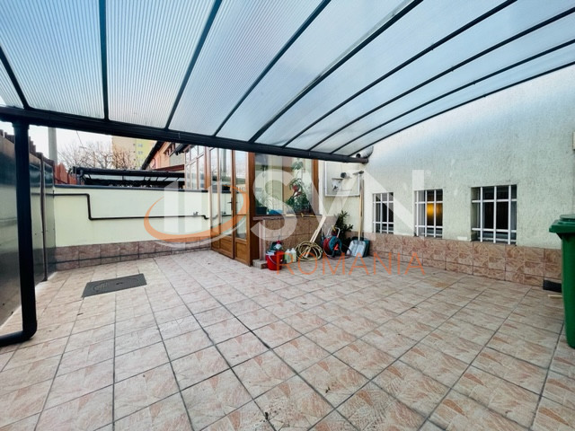 Casa, 5 camere Bucuresti/Vatra Luminoasa