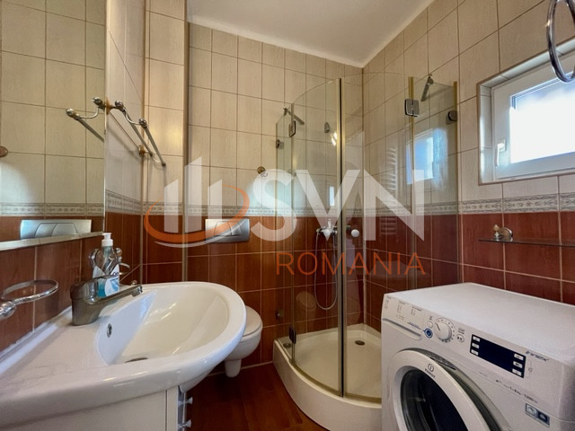 Casa, 5 camere Bucuresti/Vatra Luminoasa