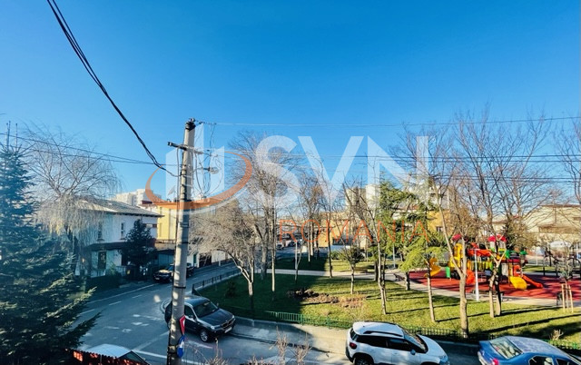 Casa, 5 camere Bucuresti/Vatra Luminoasa