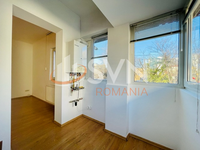 Casa, 5 camere Bucuresti/Vatra Luminoasa