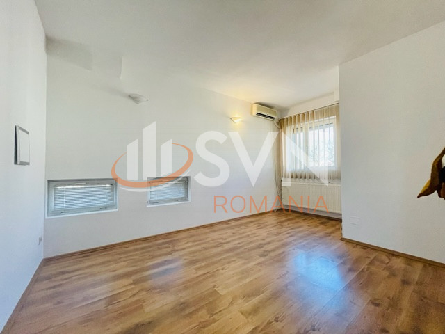 Casa, 5 camere Bucuresti/Vatra Luminoasa