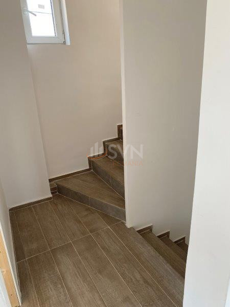 Casa, 5 camere Bucuresti/Iancu Nicolae