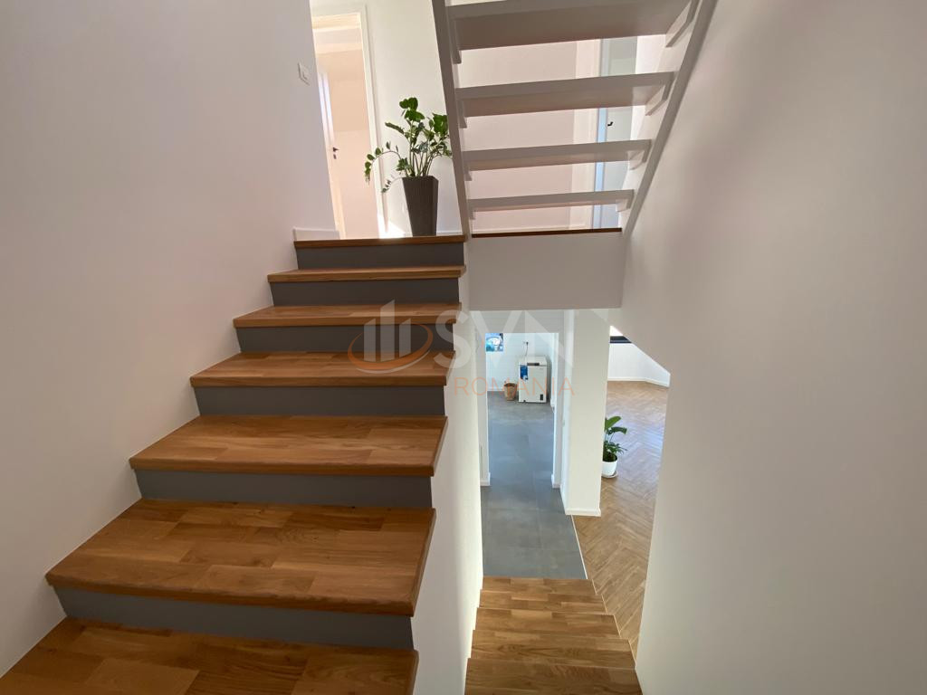 Casa, 5 camere Ilfov/Pantelimon