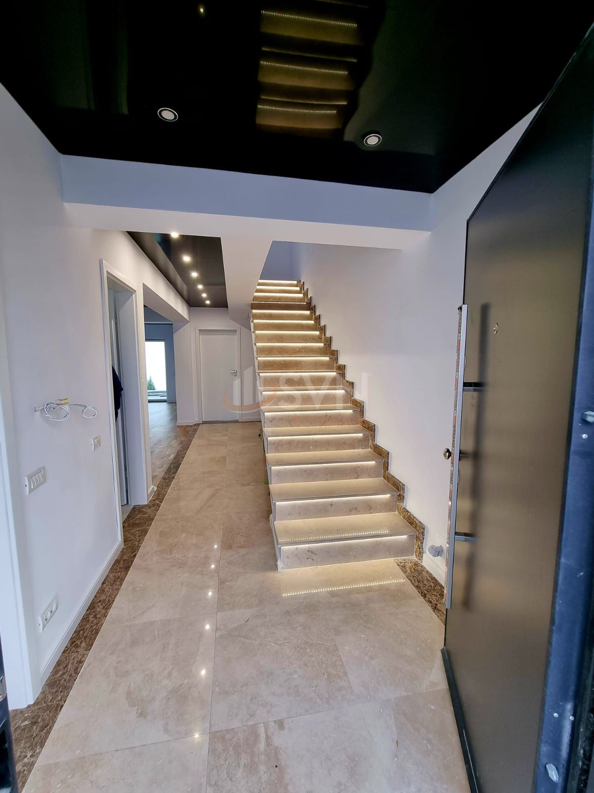 Casa, 5 camere Bucuresti/Bucurestii Noi