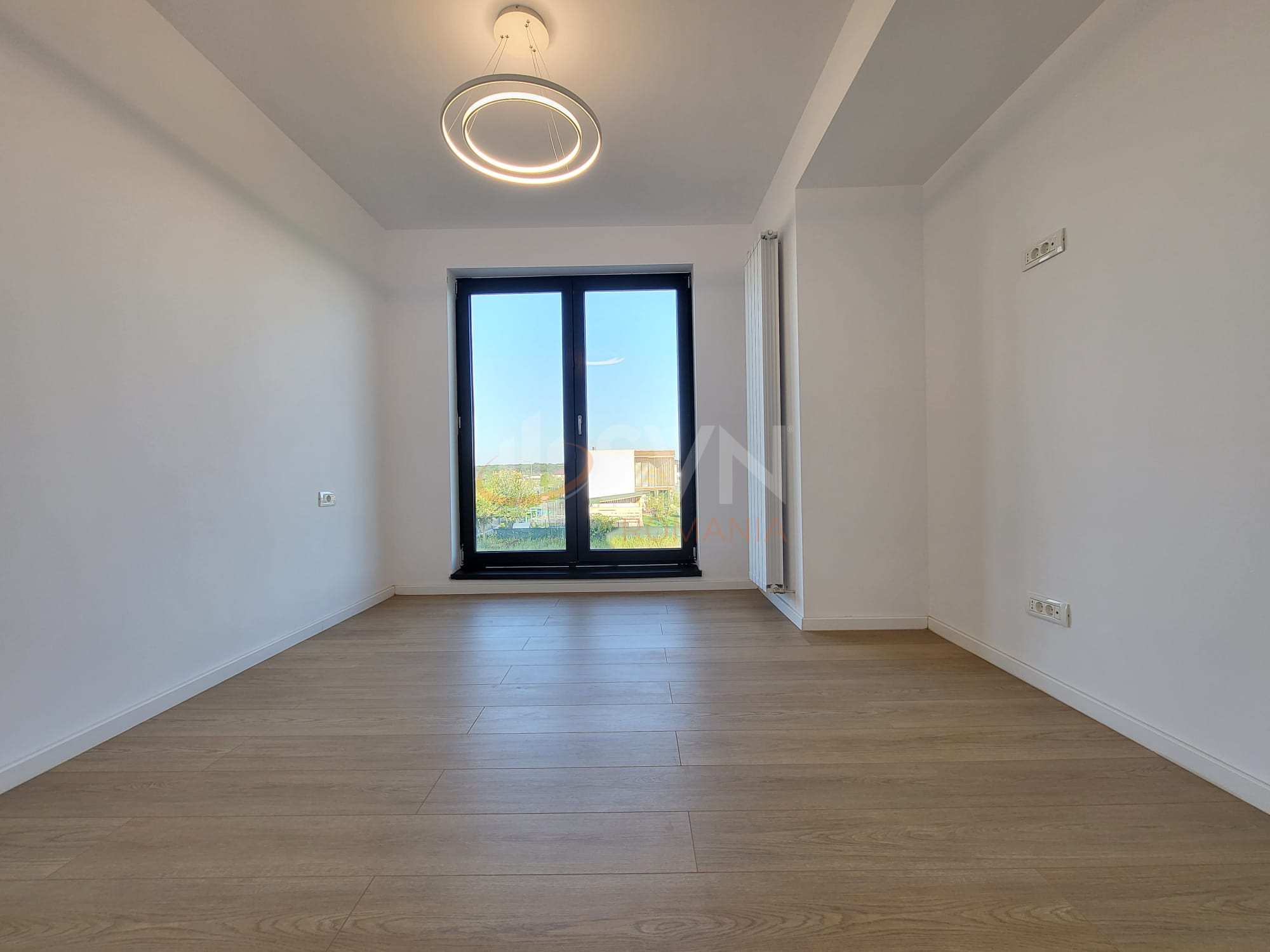 Casa, 5 camere Dambovita/Centru