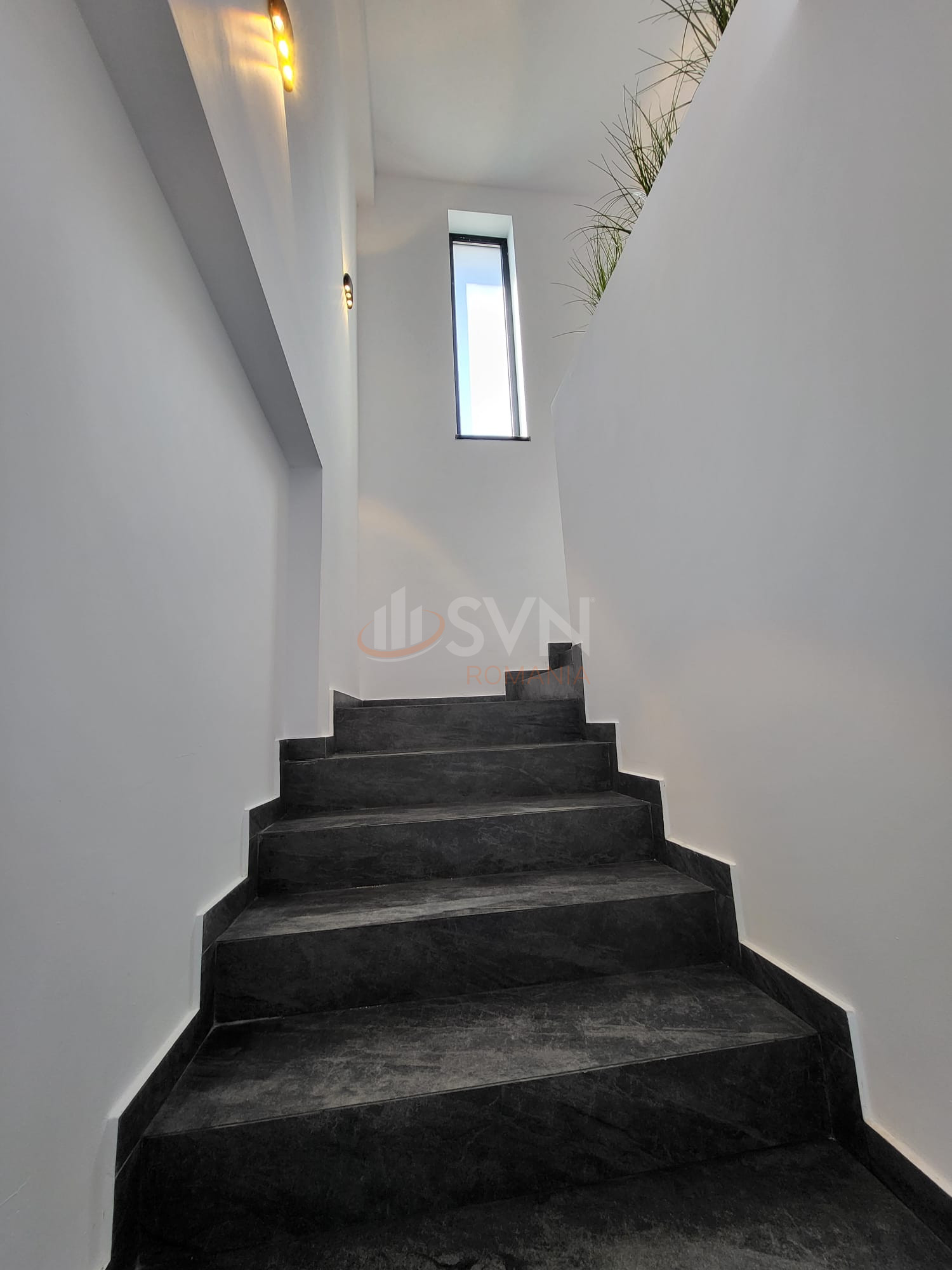 Casa, 5 camere Dambovita/Centru