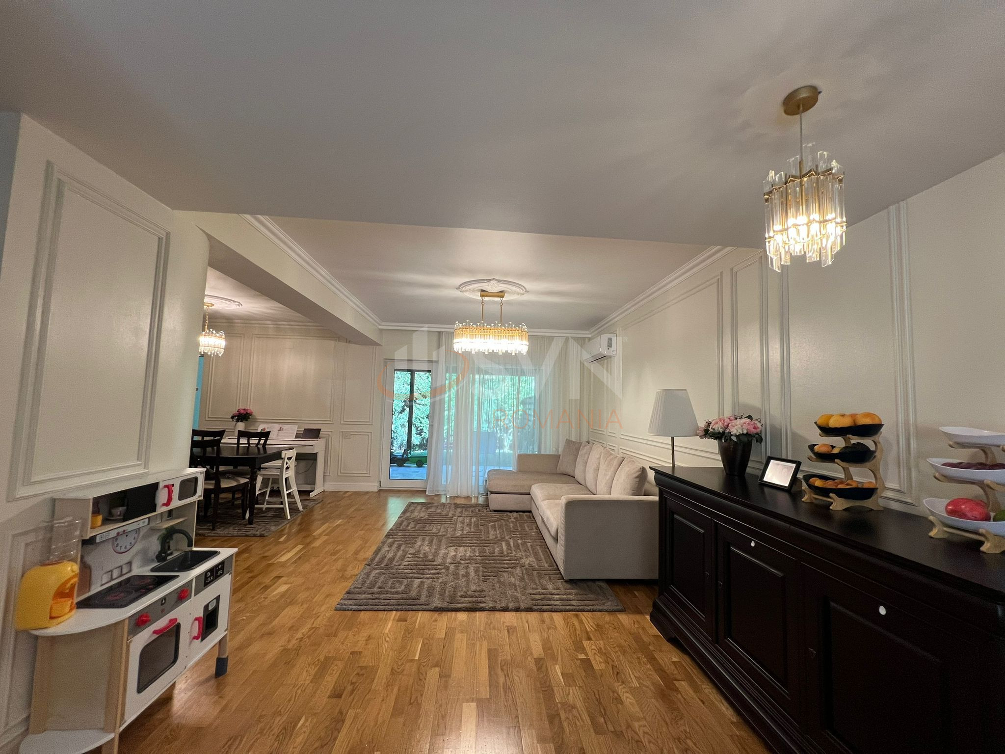 Casa, 5 camere Bucuresti/Pipera