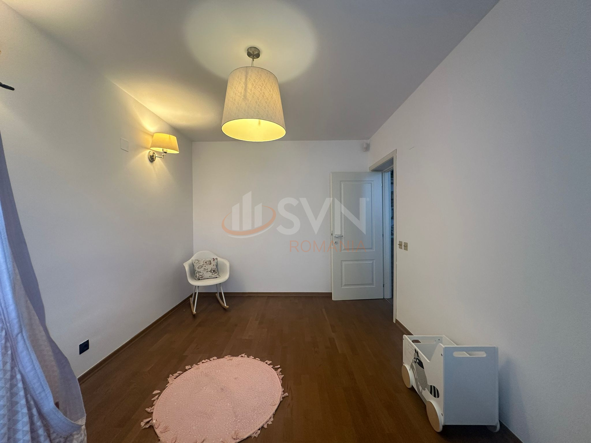 Casa, 5 camere Bucuresti/Pipera