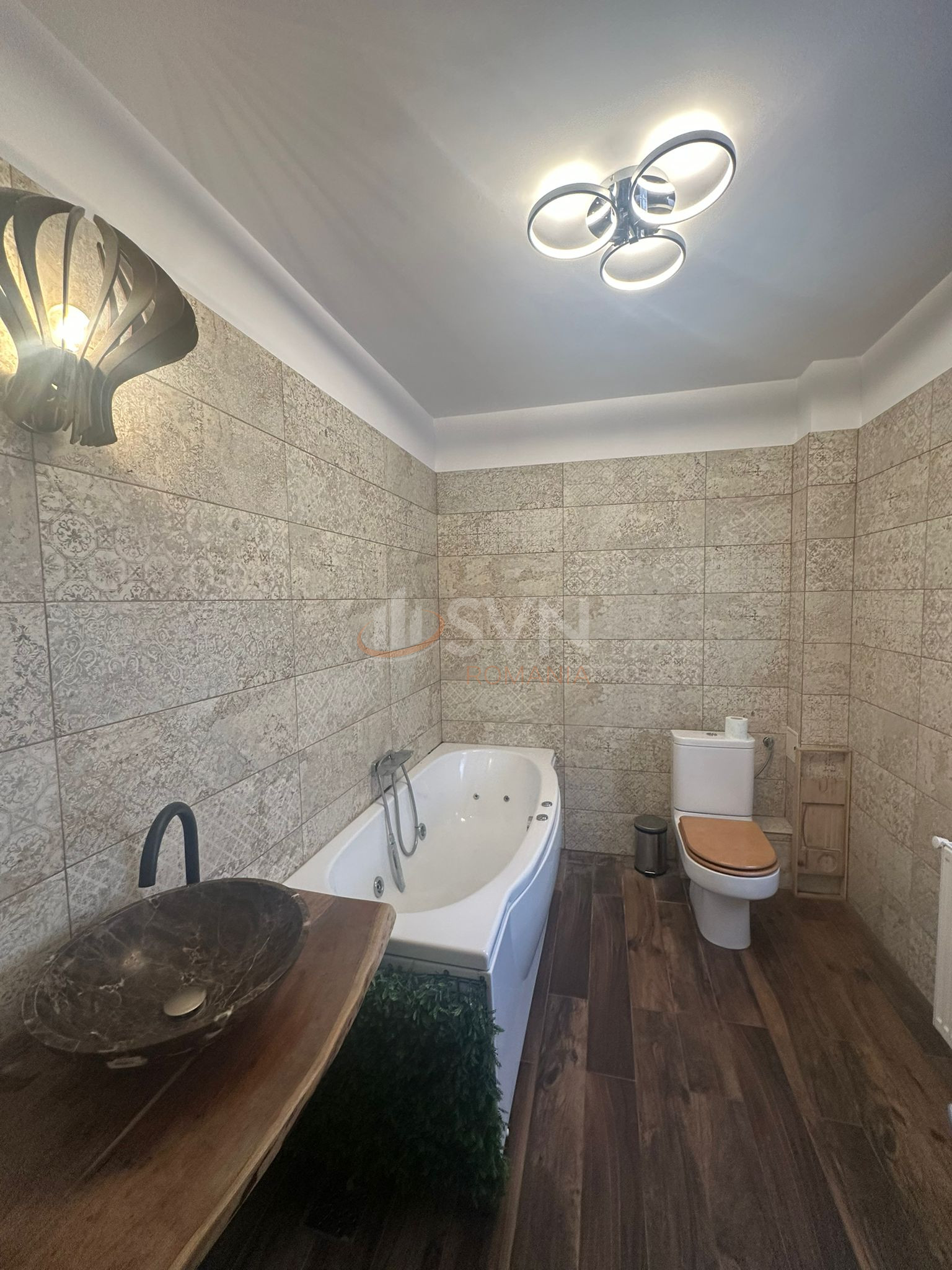 Casa, 5 camere Bucuresti/Pipera