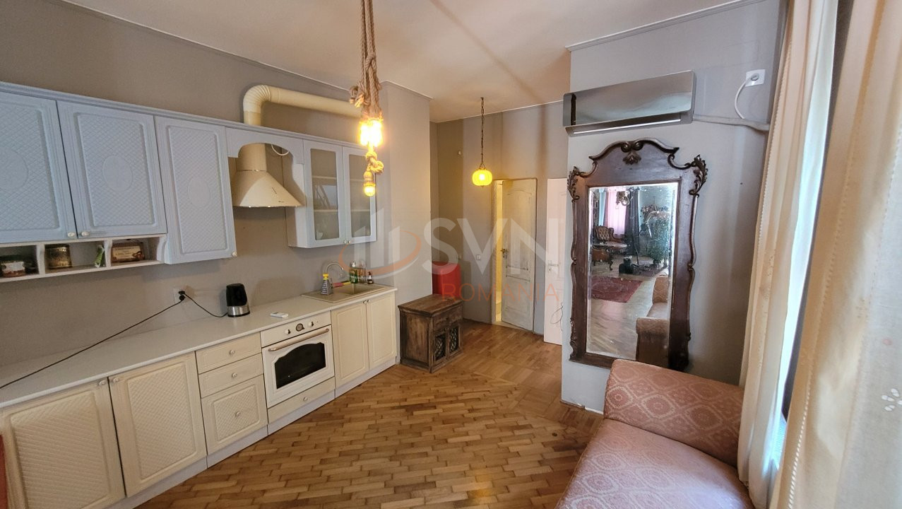 Casa, 5 camere Bucuresti/Piata Victoriei
