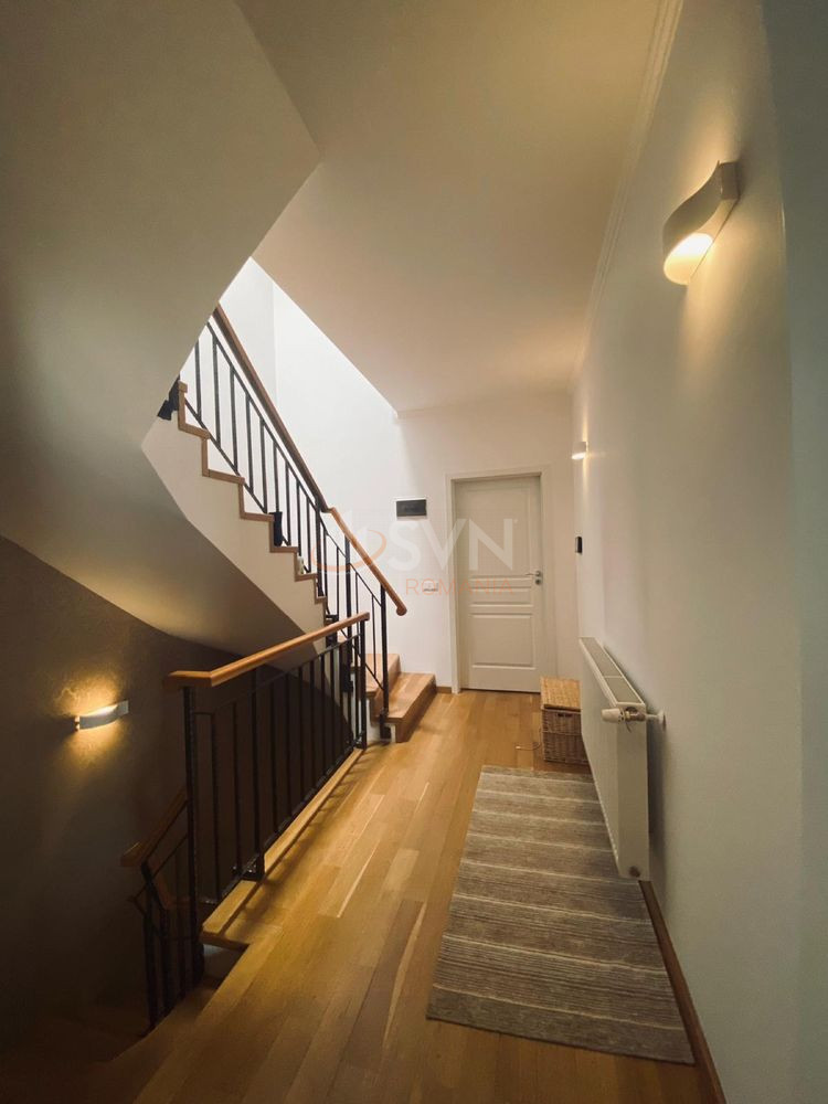 Casa, 5 camere Bucuresti/Bucurestii Noi