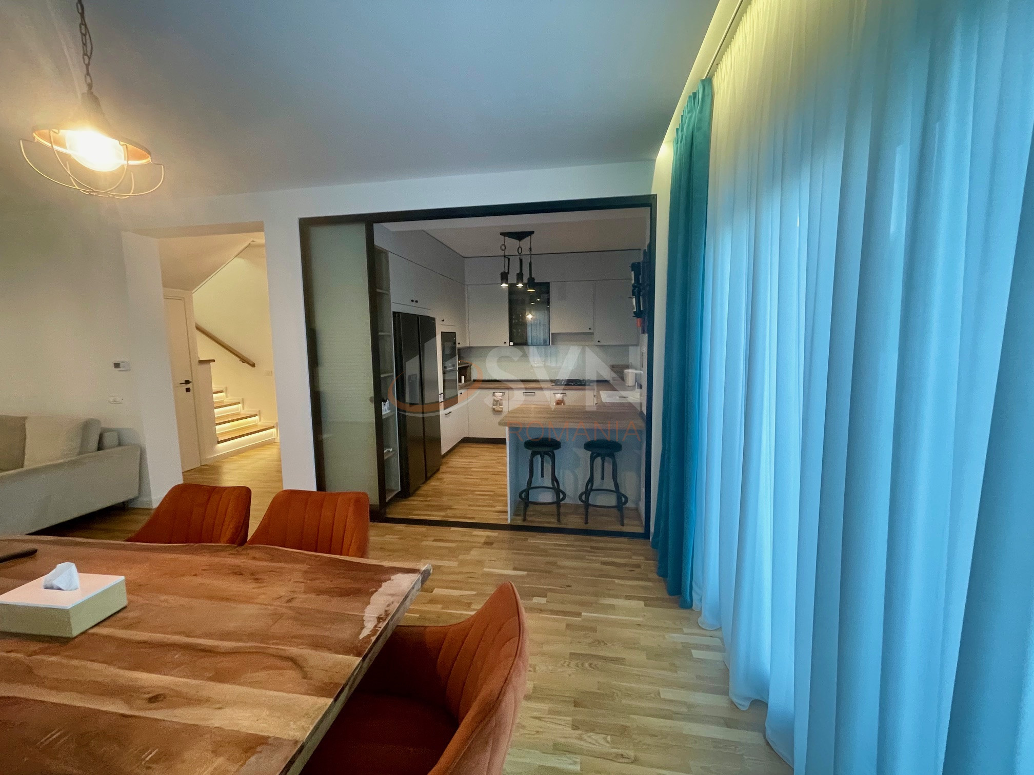 Casa, 5 camere Ilfov/Corbeanca