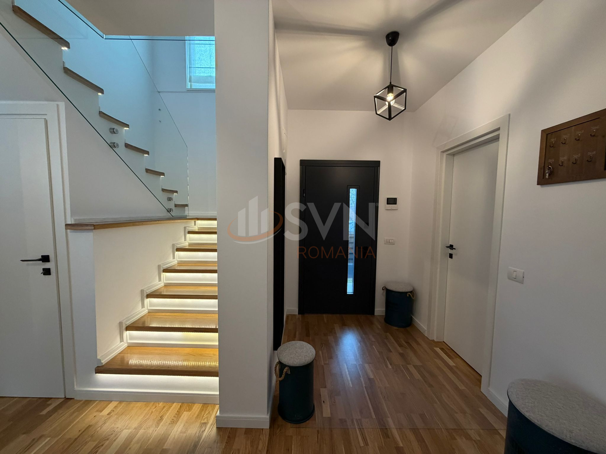 Casa, 5 camere Ilfov/Corbeanca