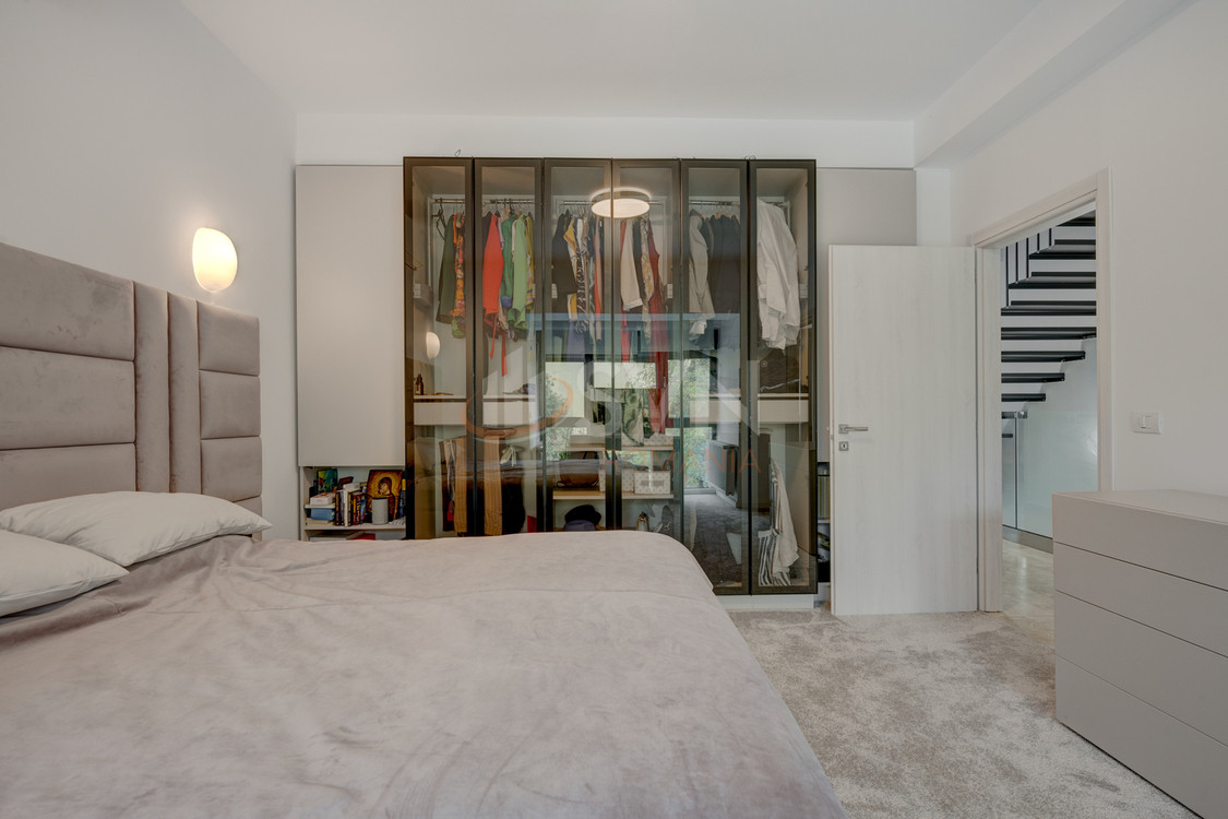 Casa, 5 camere Bucuresti/Pipera