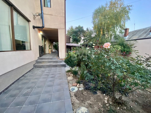Casa, 5 camere Bucuresti/Aviatiei