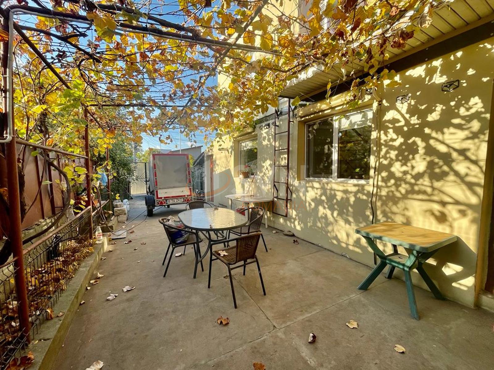 Casa, 5 camere Bucuresti/Bucurestii Noi