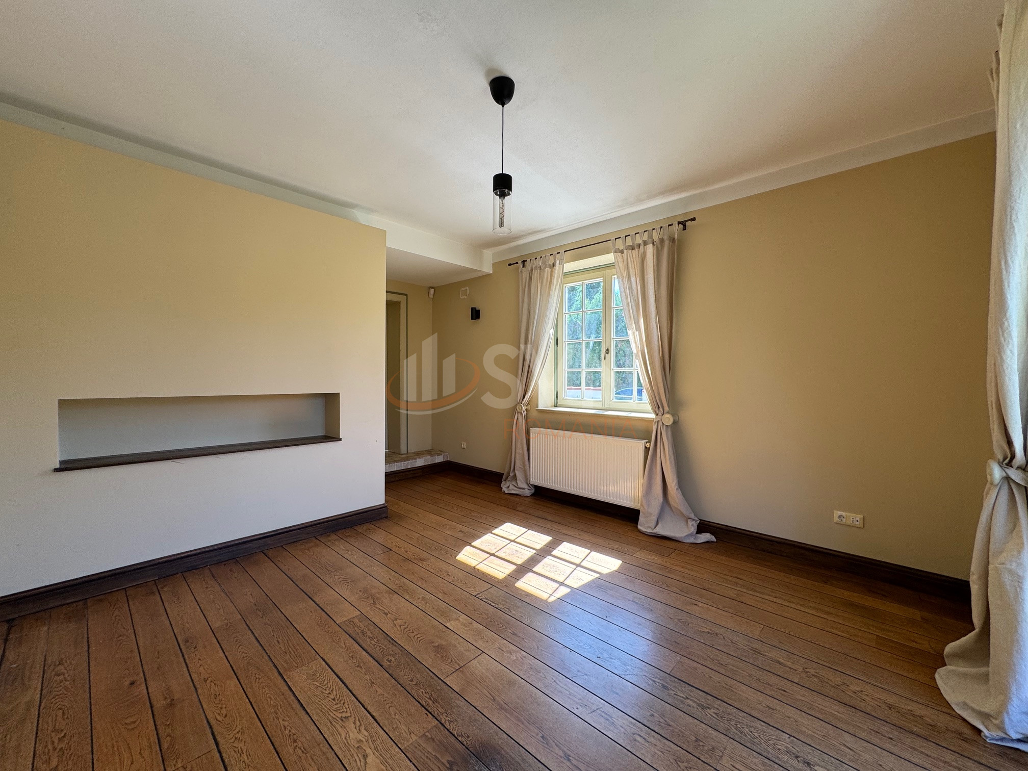 Casa, 5 camere Bucuresti/Pipera