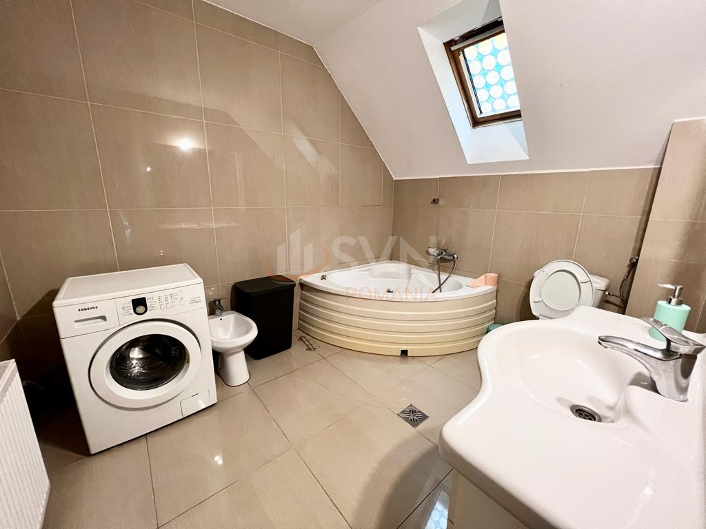 Casa, 5 camere Cluj/Semicentral