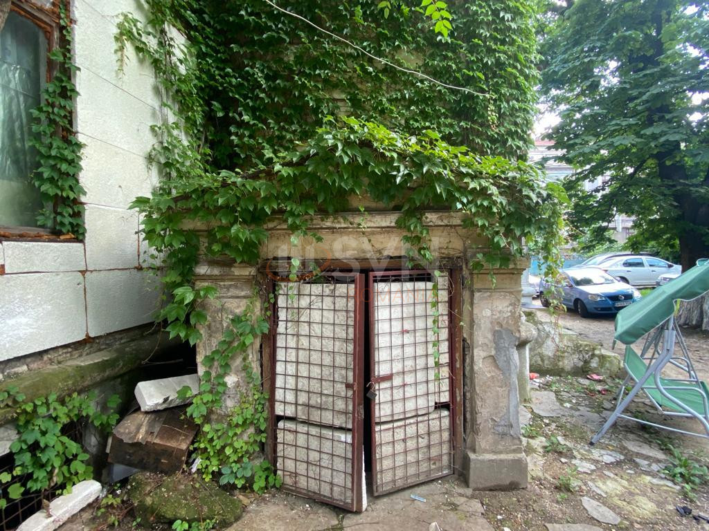 Casa, 5 camere Bucuresti/Calea Calarasilor