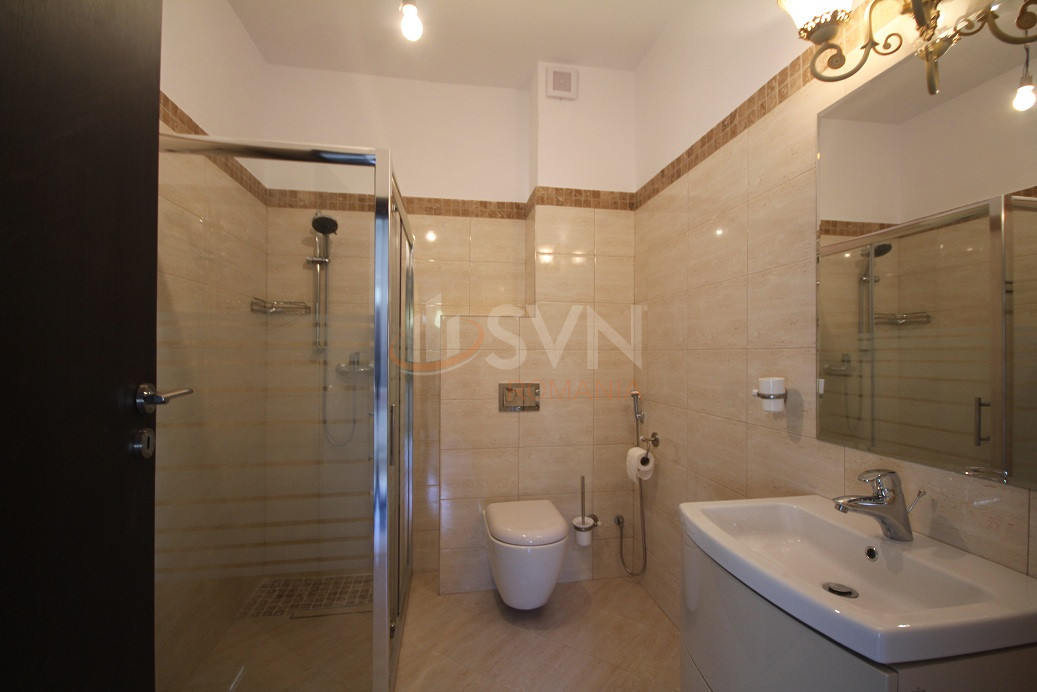 Casa, 5 camere Bucuresti/Domenii