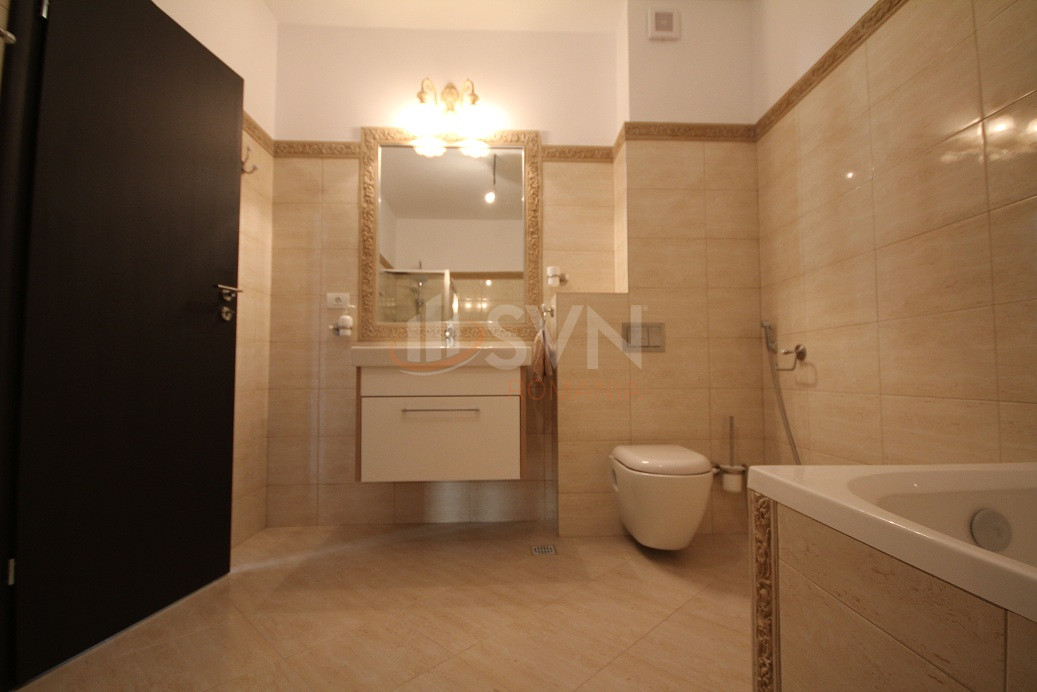 Casa, 5 camere Bucuresti/Domenii