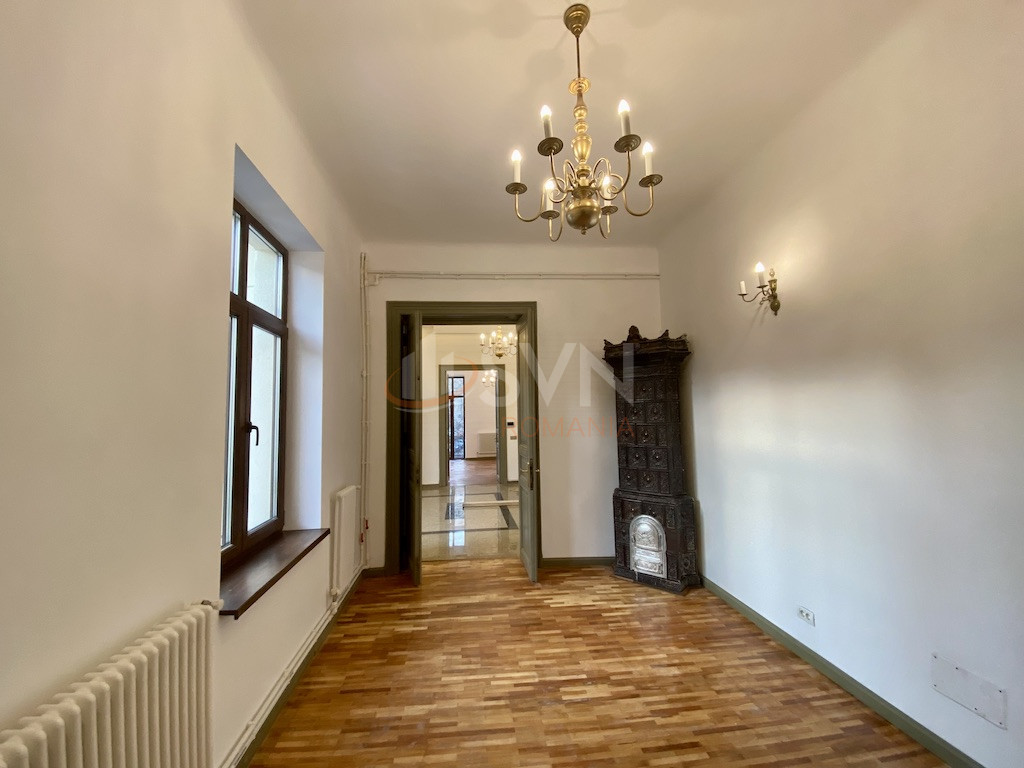 Casa, 5 camere Bucuresti/Unirii (s3)