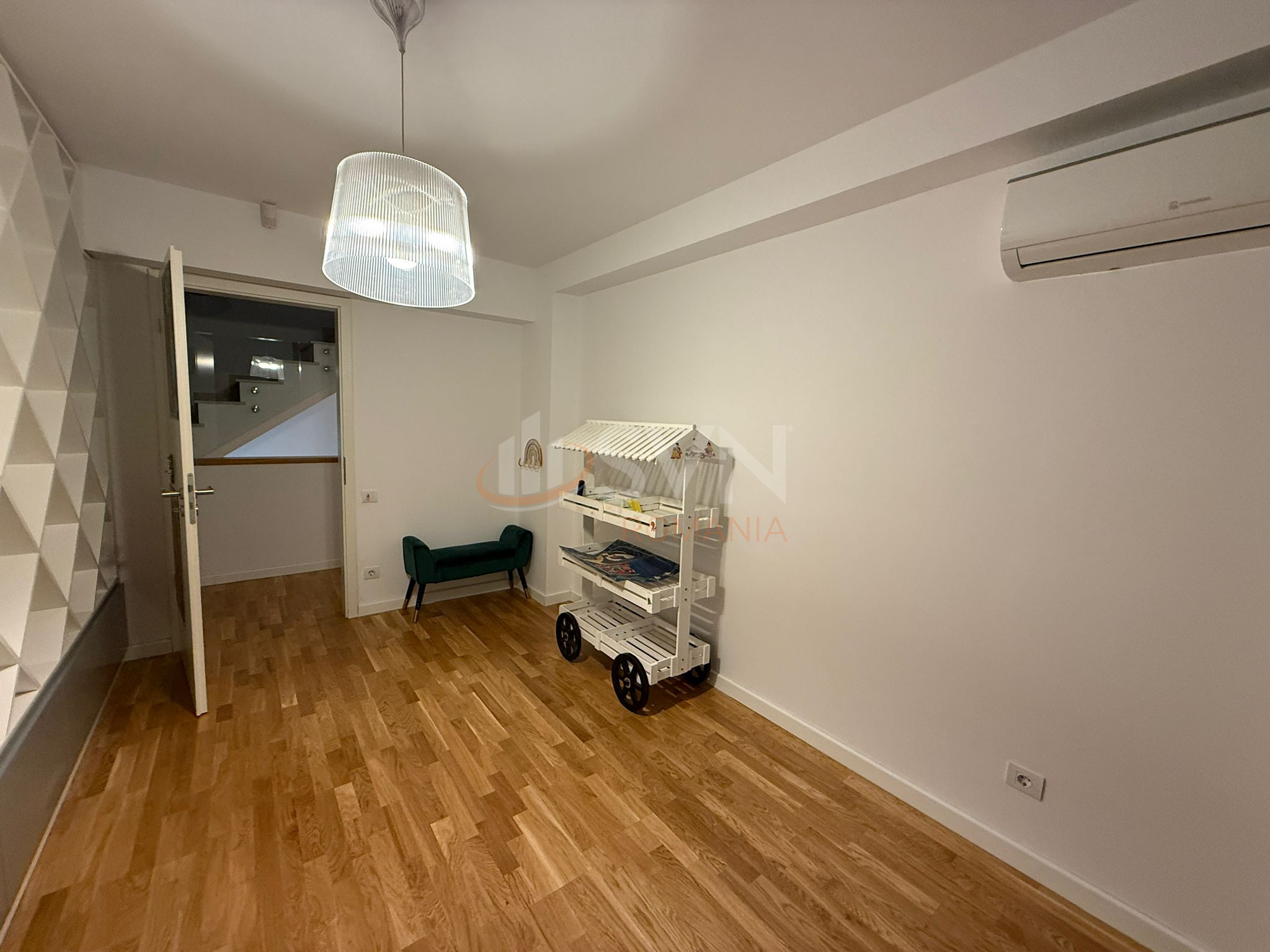 Casa, 5 camere Bucuresti/Pipera