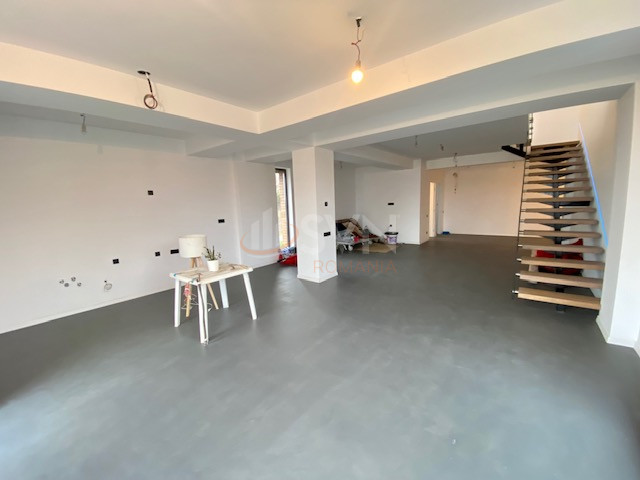 Casa, 5 camere Bucuresti/Pipera