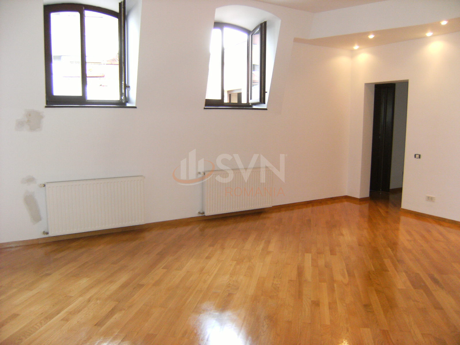 Casa, 5 camere Bucuresti/Romana