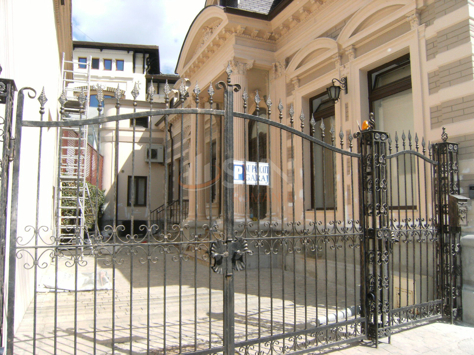 Casa, 5 camere Bucuresti/Romana