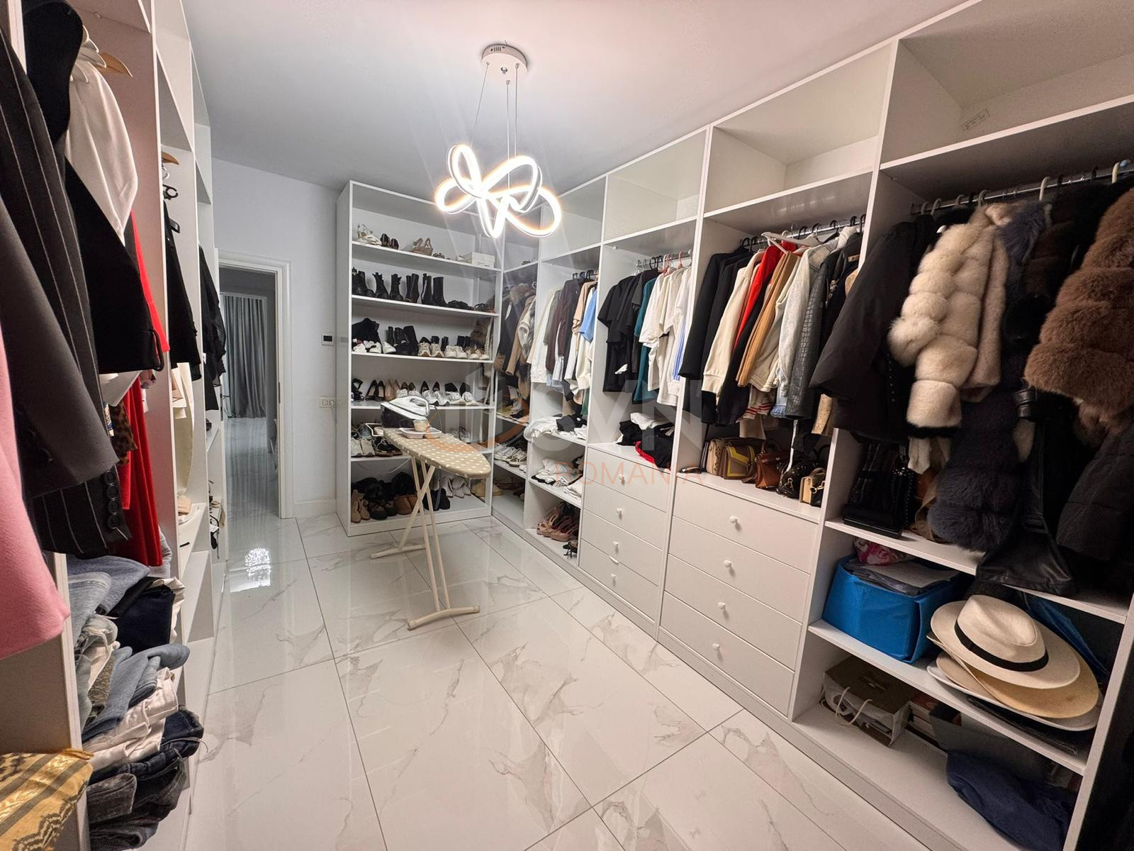 Casa, 5 camere Ilfov/Dobroesti