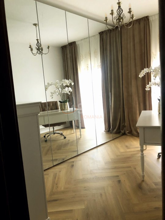 Casa, 5 camere Bucuresti/Bucurestii Noi