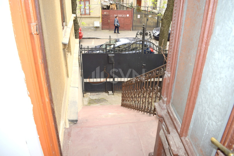 Casa, 5 camere Bucuresti/Dacia